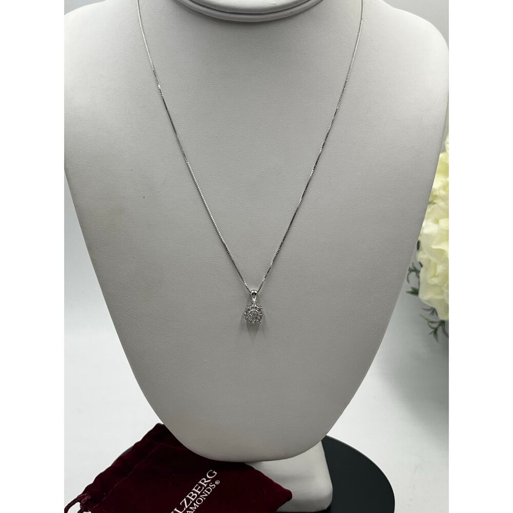 Helzberg Diamonds Sterling Silver CZ Round Cluster Pendant Necklace NWT‎